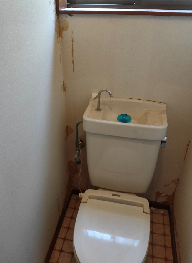1f-toilet200505-1